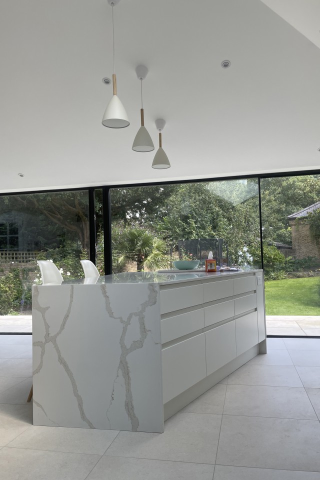 modern house kithen island